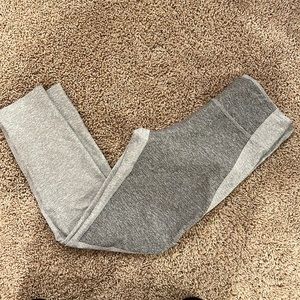 Outdoor Voices two-tone 3/4 leggings